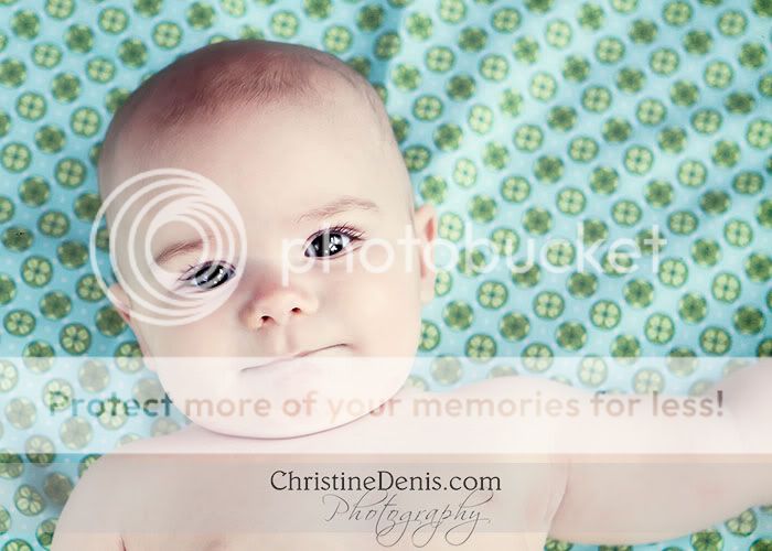 Christine Denis Photography Baby "Q" and His Big Brown Eyes Ottawa
